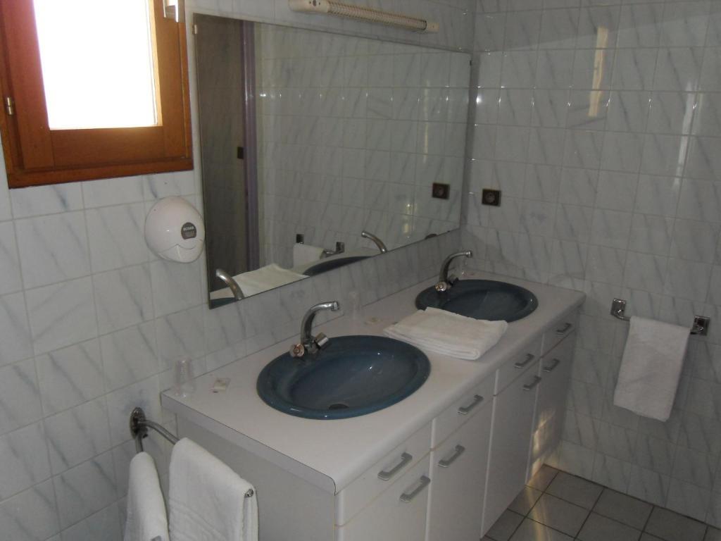 Le Clos Du Loup Rouffiac-Tolosan Bagian luar foto